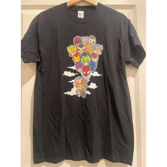 Gildan Other - Marvel T-shirt size Medium